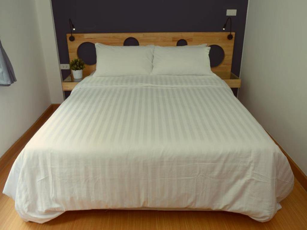 Mybed Ratchada Hotel Banguecoque Exterior foto