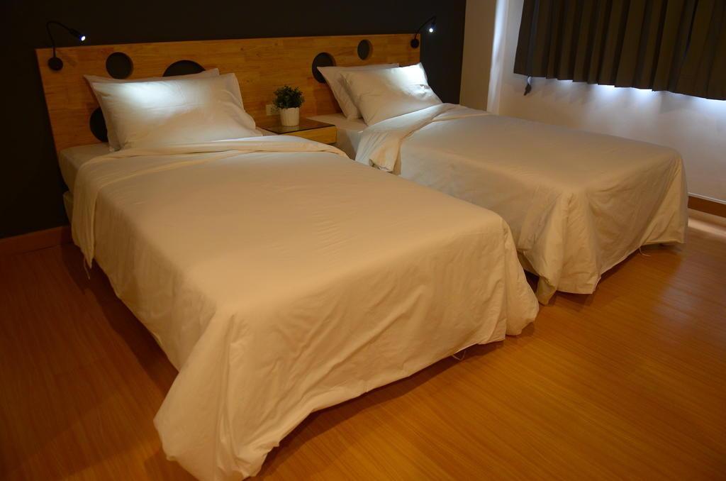 Mybed Ratchada Hotel Banguecoque Exterior foto